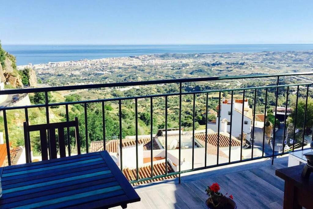 Stunning Apartment In The Heart Of Mijas Pueblo Exterior photo